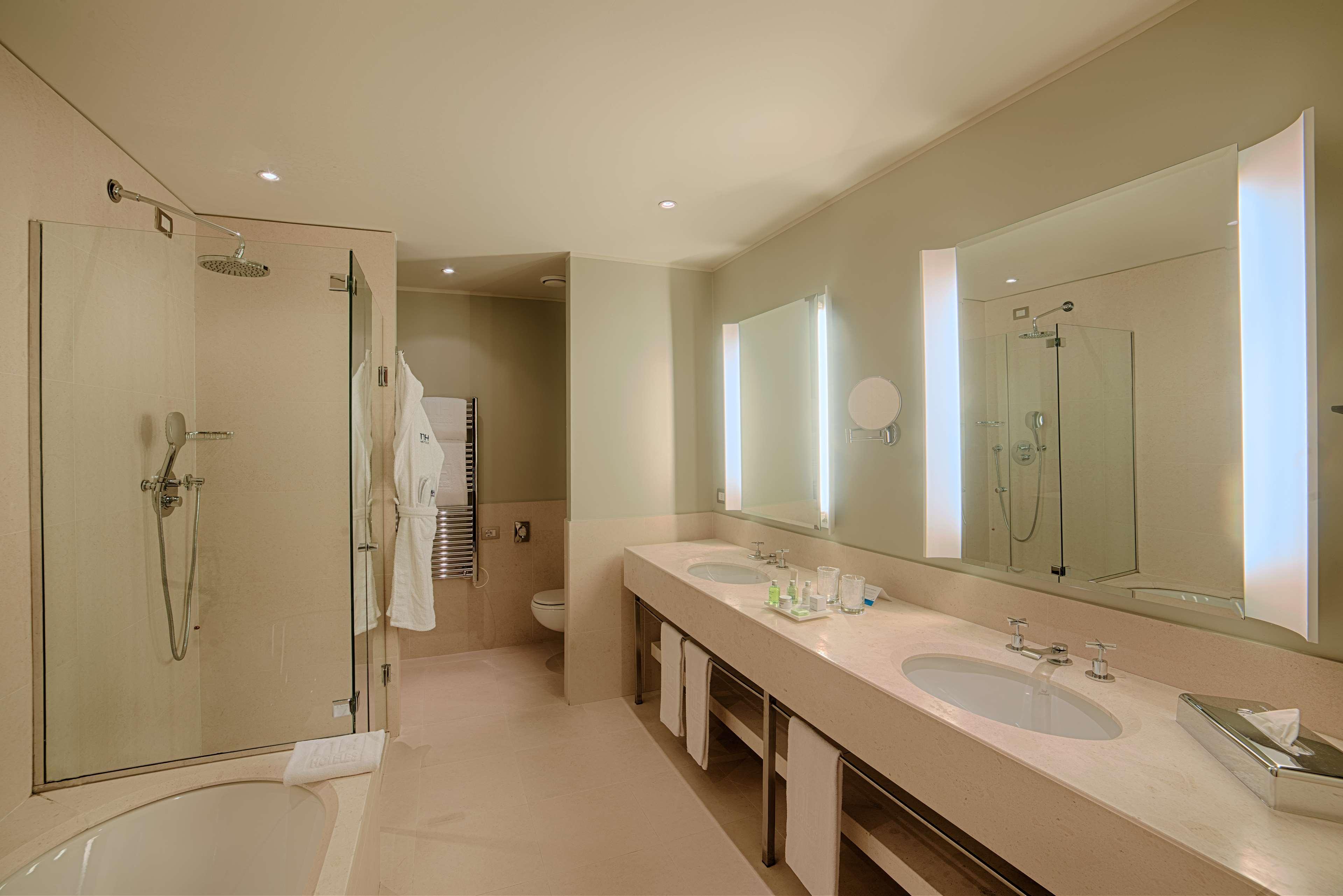 Hotel Nh Linate Peschiera Borromeo Esterno foto
