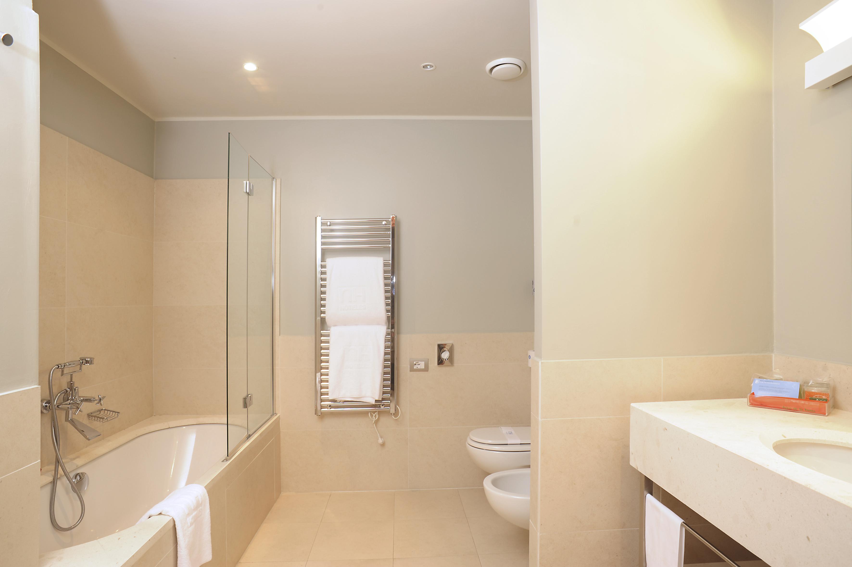Hotel Nh Linate Peschiera Borromeo Esterno foto