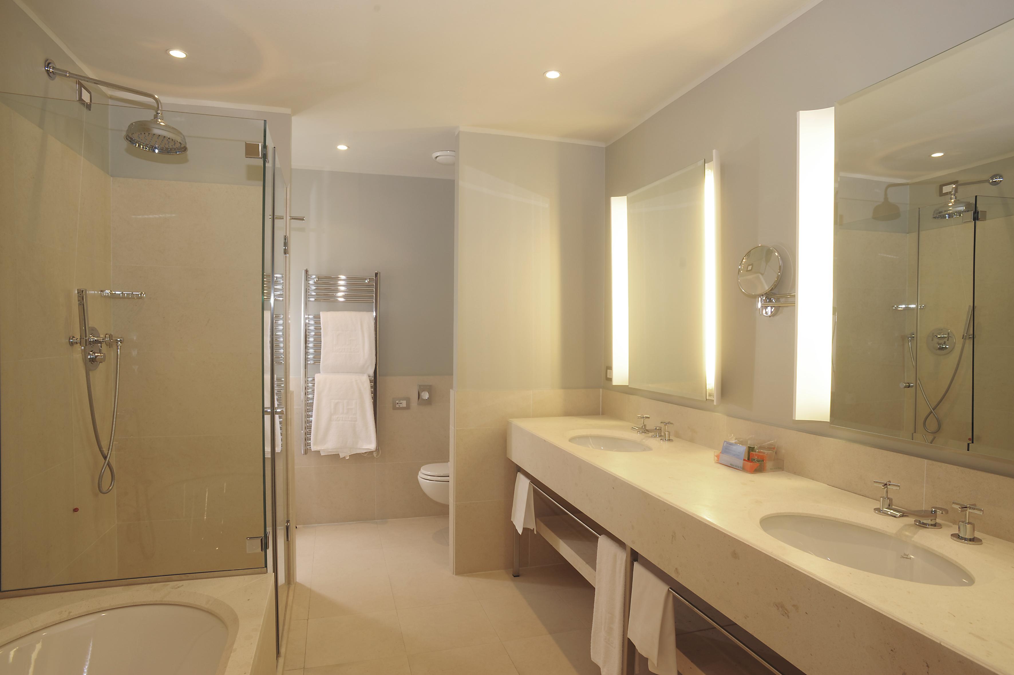 Hotel Nh Linate Peschiera Borromeo Esterno foto