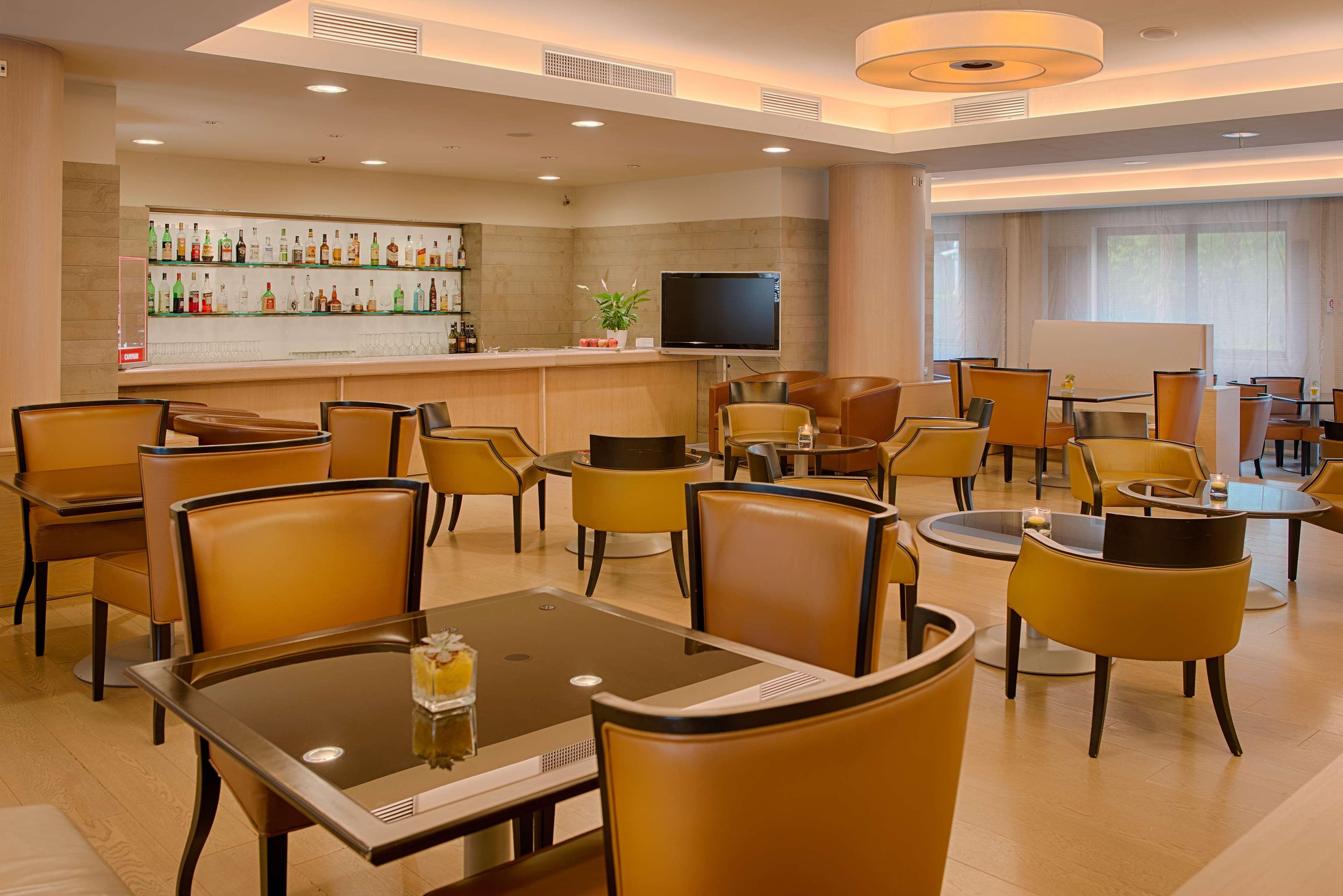 Hotel Nh Linate Peschiera Borromeo Esterno foto