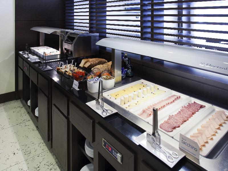 Hotel Nh Linate Peschiera Borromeo Esterno foto